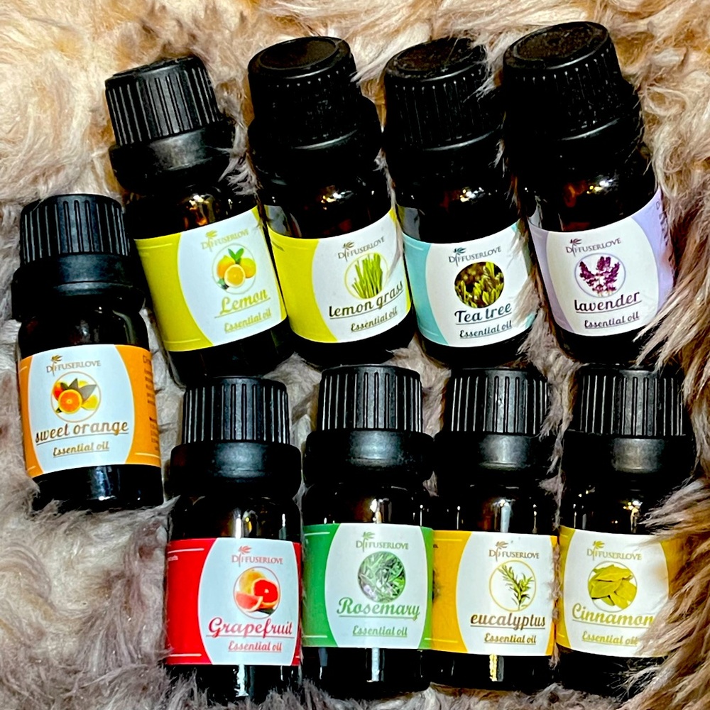 Set of 9 Diffuserlove Essential Oils New in the Box